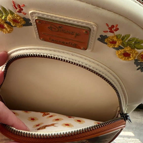 Disney Loungefly Fox and Hound Backpack - Picture 6 of 8